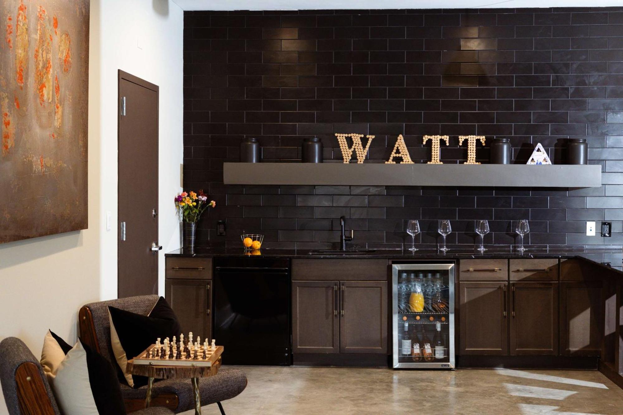 Watt Hotel Tapestry Collection By Hilton Руей Екстериор снимка