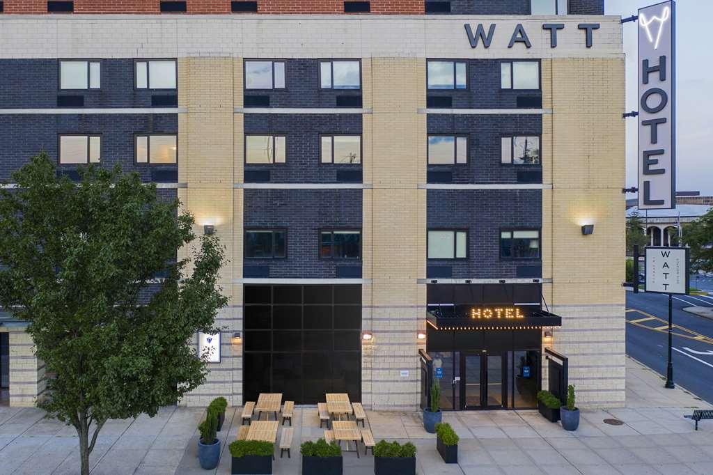 Watt Hotel Tapestry Collection By Hilton Руей Екстериор снимка